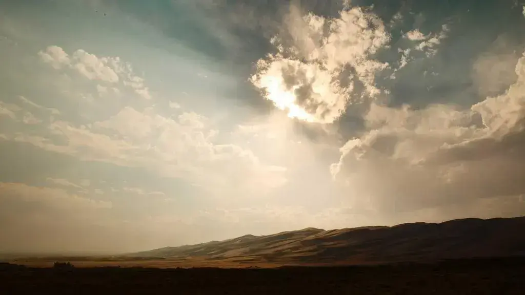 Orianul septembrie 2026: Date-cheie pentru dragoste, bani şi provocări