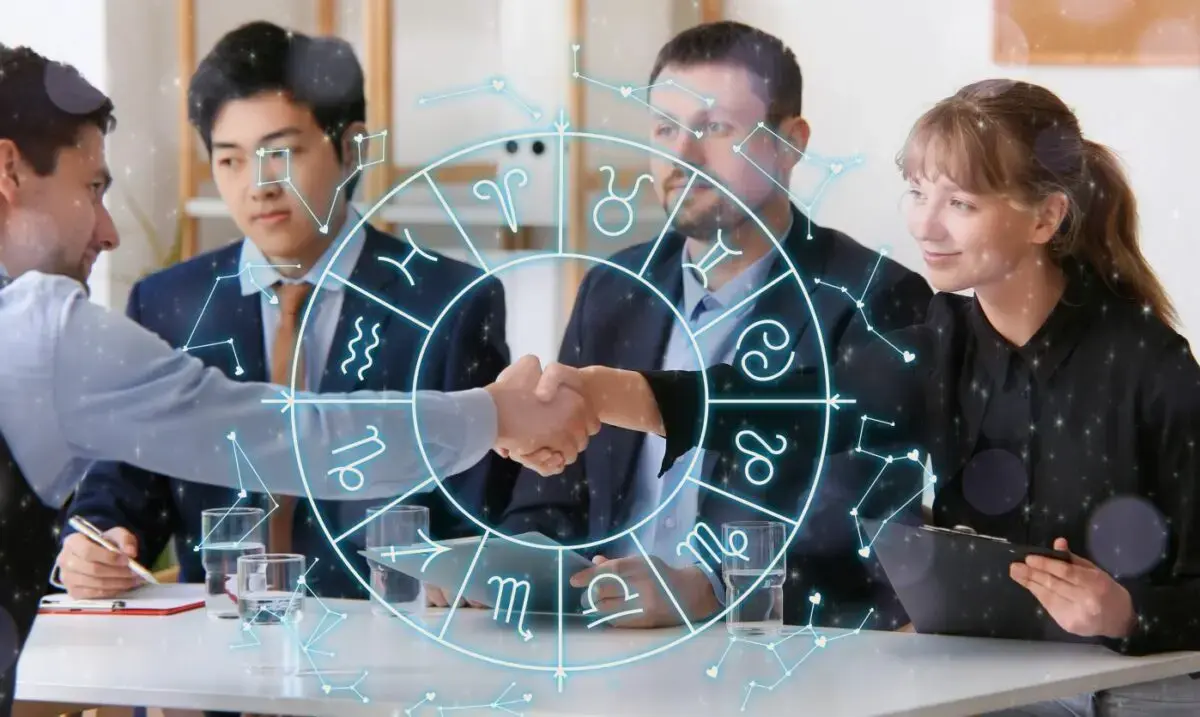 Horoscop carieră azi, 13 septembrie 2026: trei zodii au șanse mari la promovare
