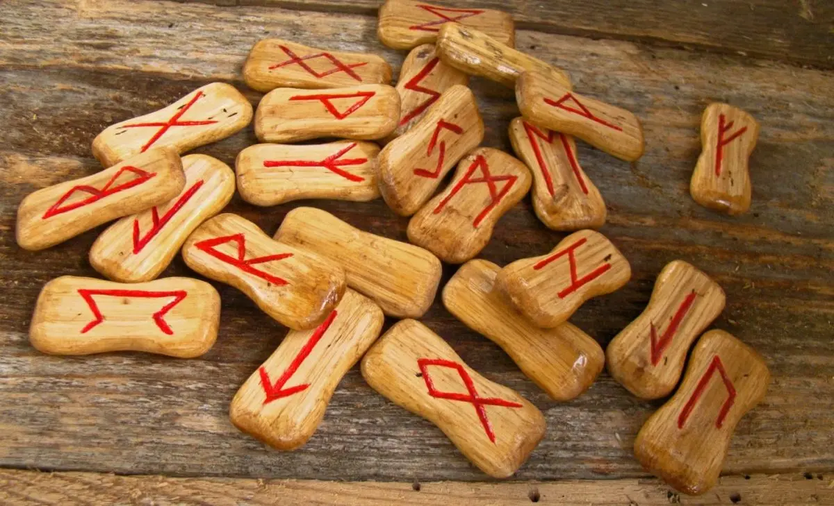 Horoscop rune pentru vineri, 16 octombrie 2026: avertisment major pentru o zodie — mesaje din pietre